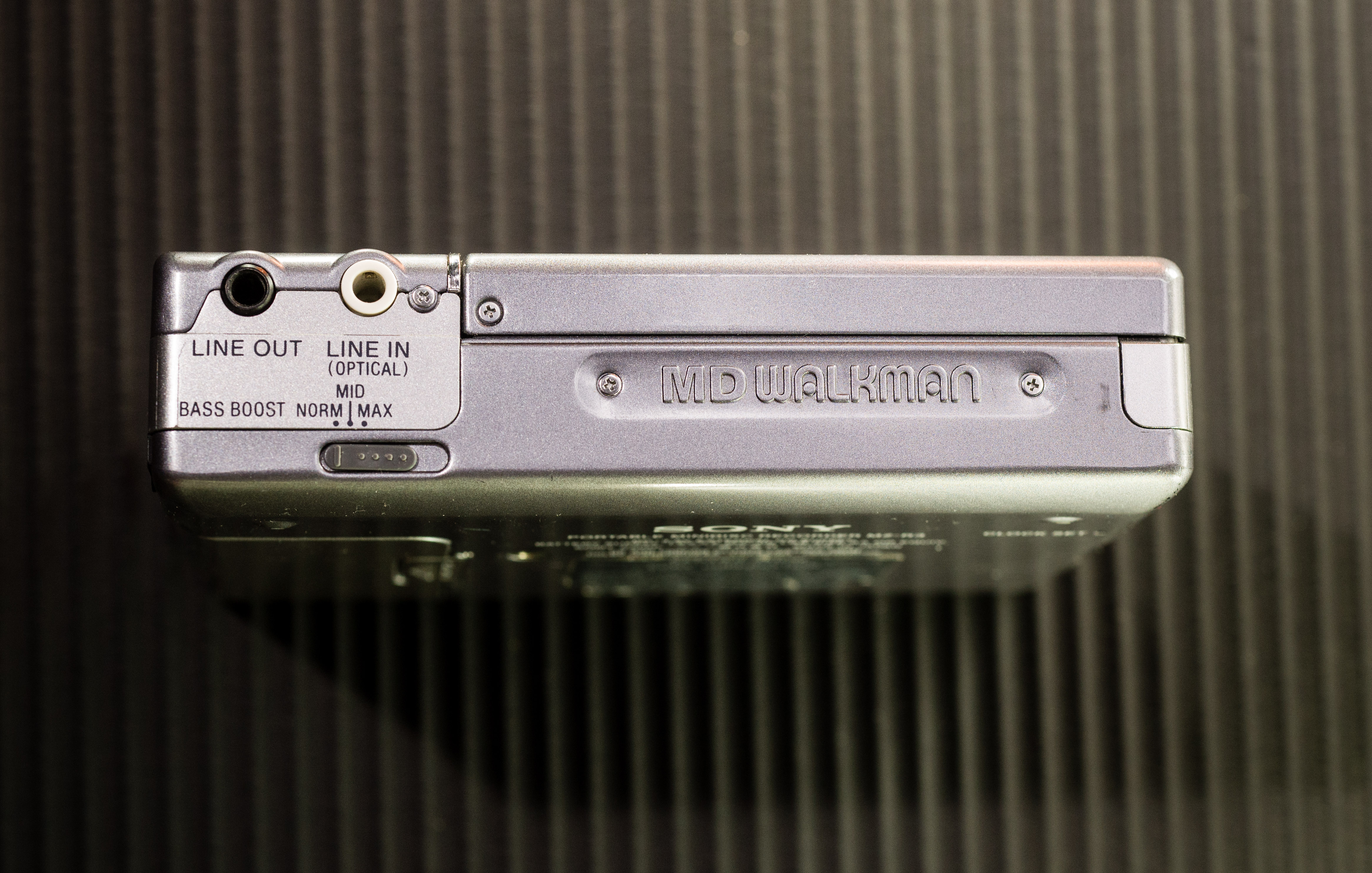Sony MZ-R3 Rear Sony MZ-R3 Rear