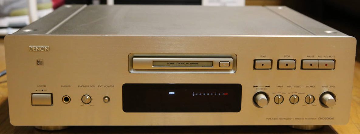 denon_dmd-2000al_1.jpg denon_dmd-2000al_1.jpg