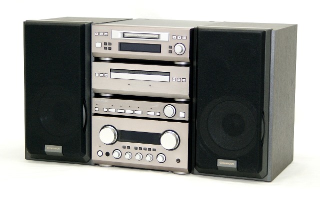 pioneer_x-rmx5.jpg pioneer_x-rmx5.jpg
