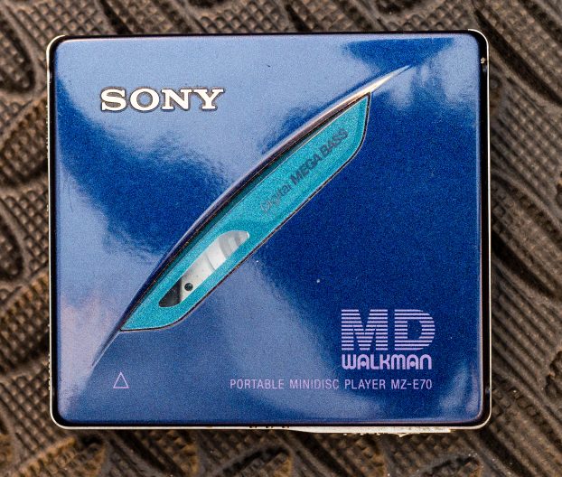 sony_mz-e70.jpg sony_mz-e70.jpg