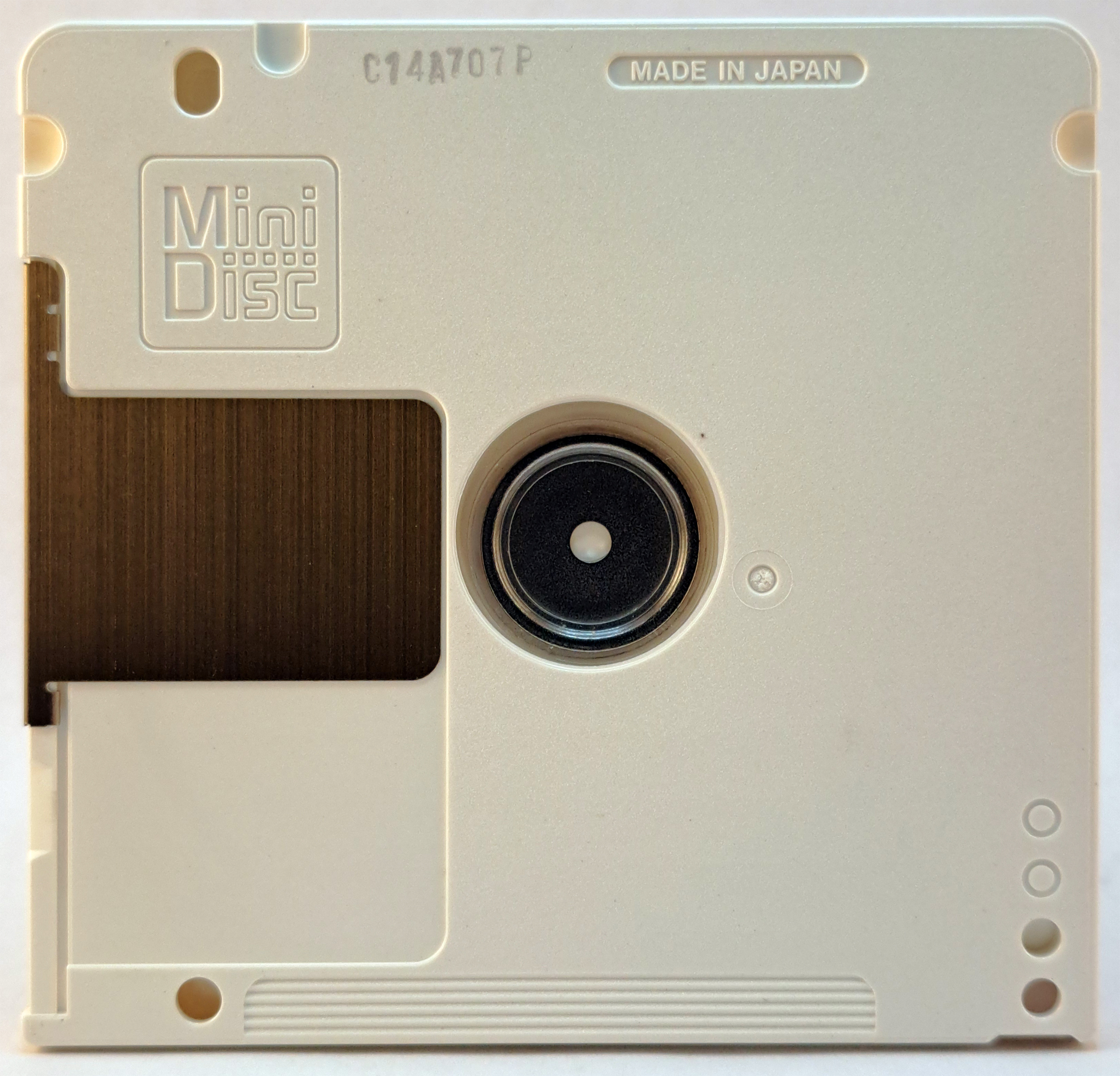 md-blank_sony_es-74_v1_disc_rear_.jpg md-blank_sony_es-74_v1_disc_rear_.jpg