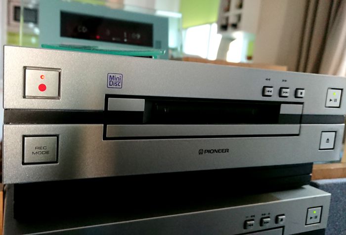 pioneer_mj-l7_002.jpg pioneer_mj-l7_002.jpg