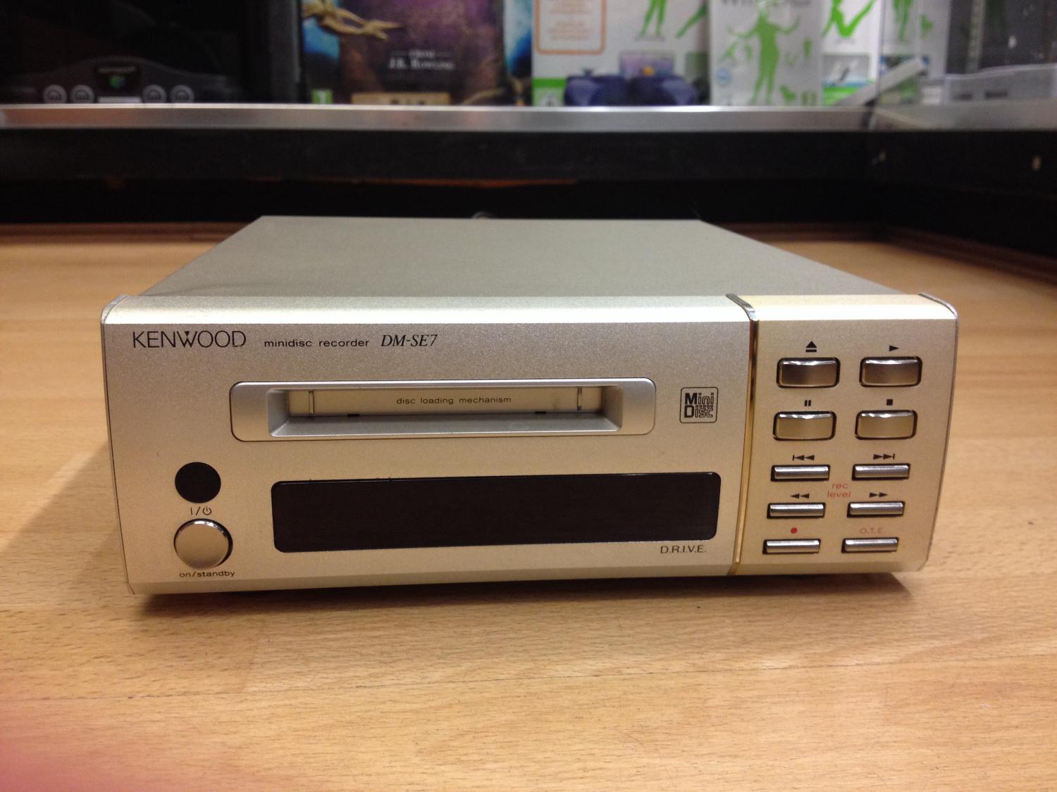 kenwood_dm-se7.jpg kenwood_dm-se7.jpg