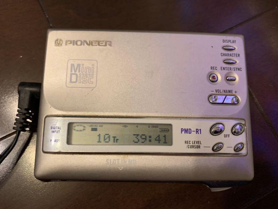 pioneer_pmd-r1.jpg pioneer_pmd-r1.jpg