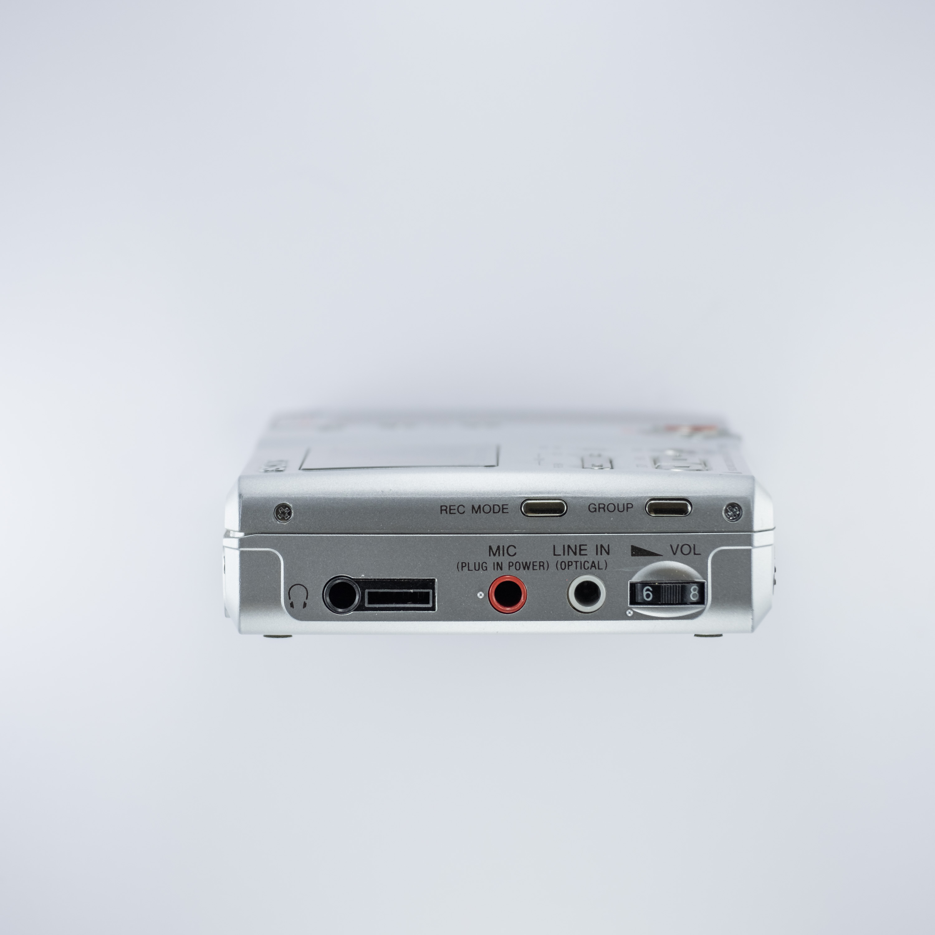 sony_mz_b10_left.jpg sony_mz_b10_left.jpg
