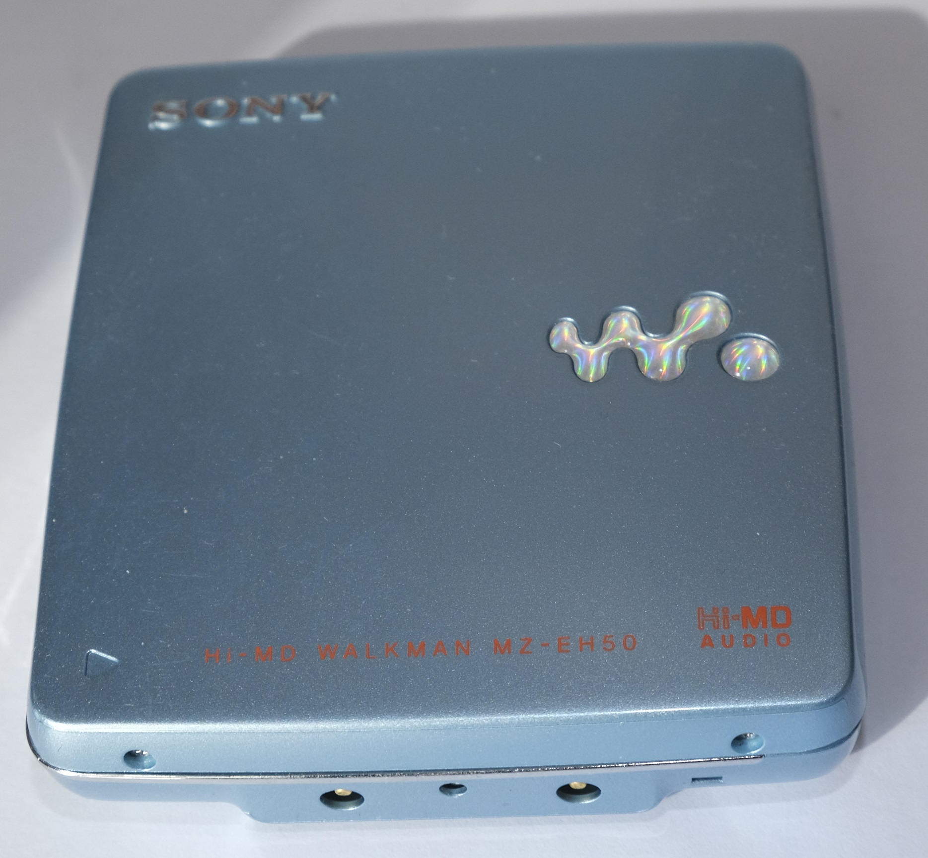 sony_mz_eh50_blue_top.jpg sony_mz_eh50_blue_top.jpg