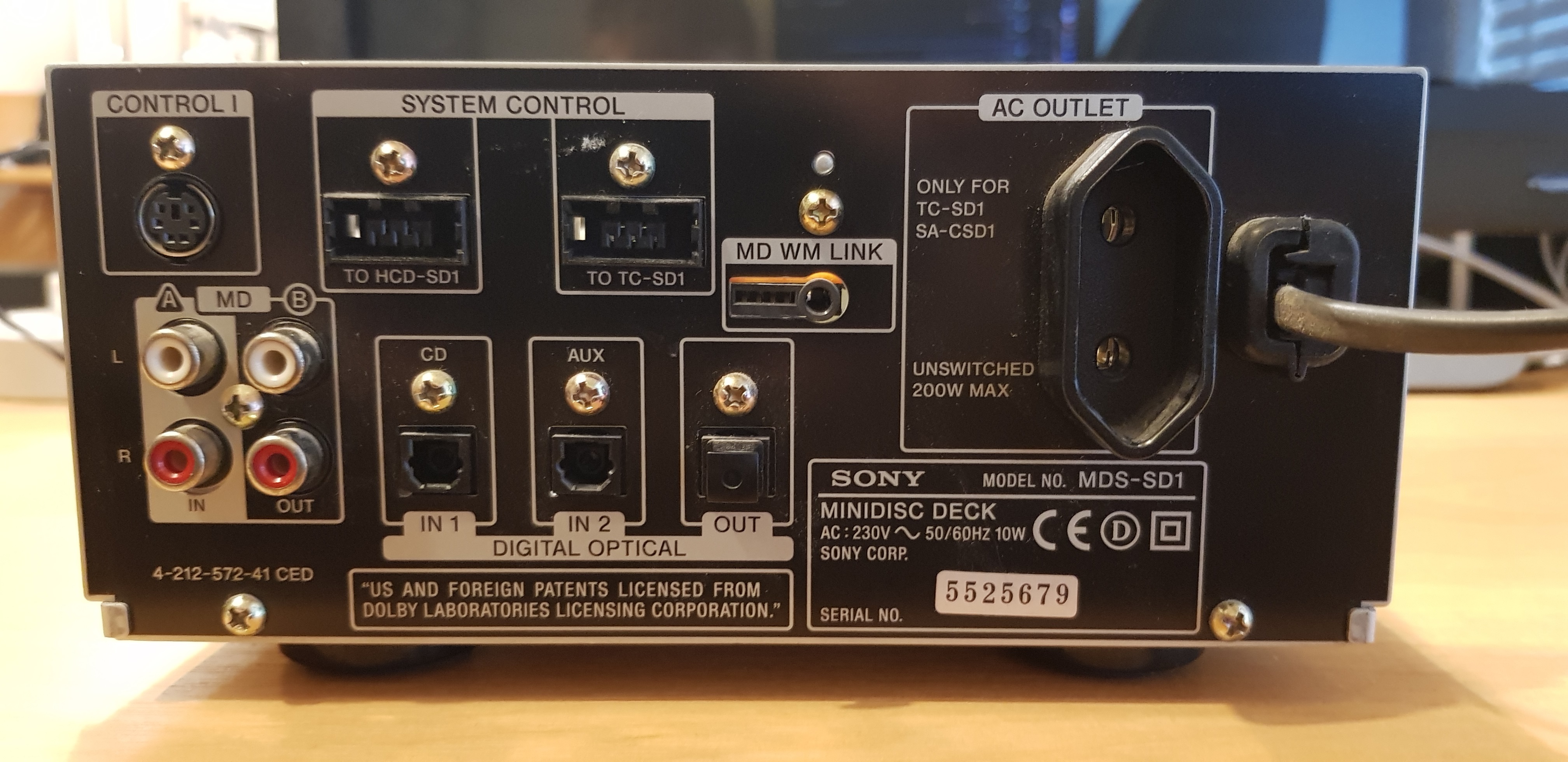MDS-SD1 MiniDisc Back MDS-SD1 MiniDisc Back