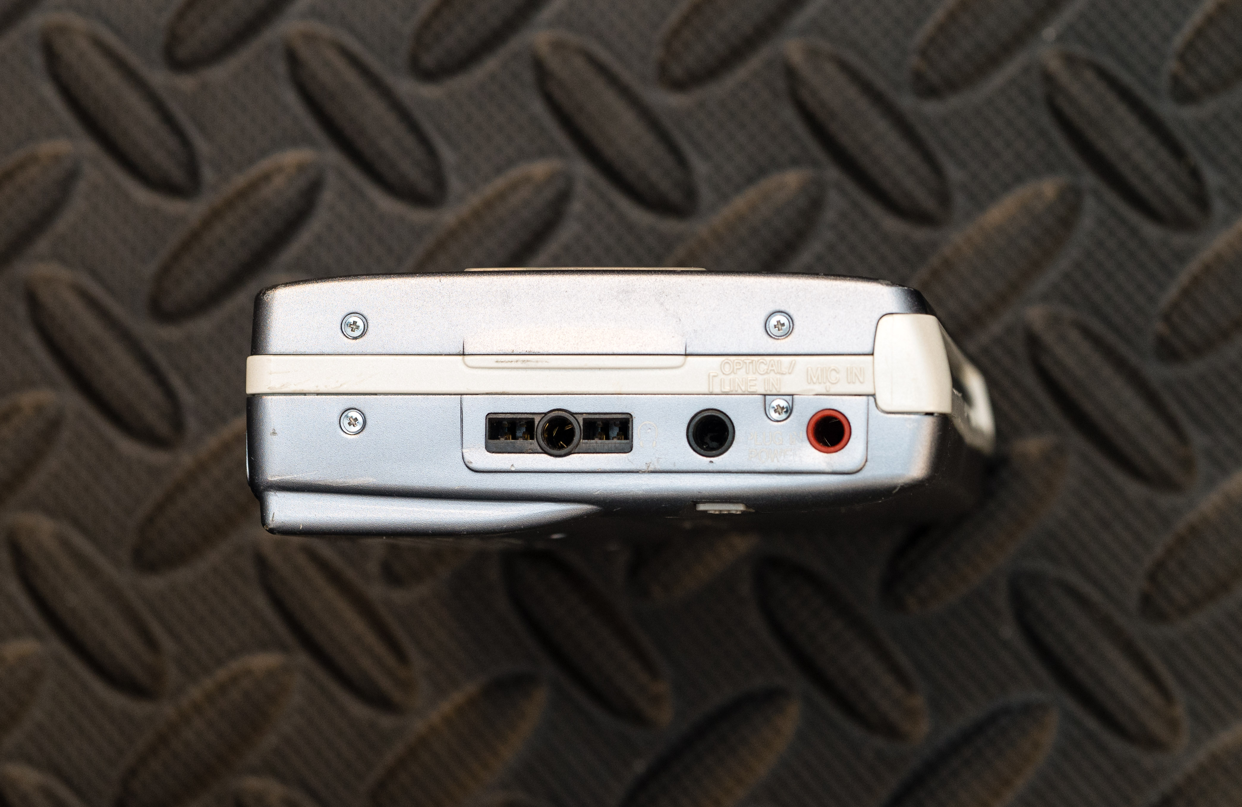Pioneer PMD-R3 Left Pioneer PMD-R3 Left