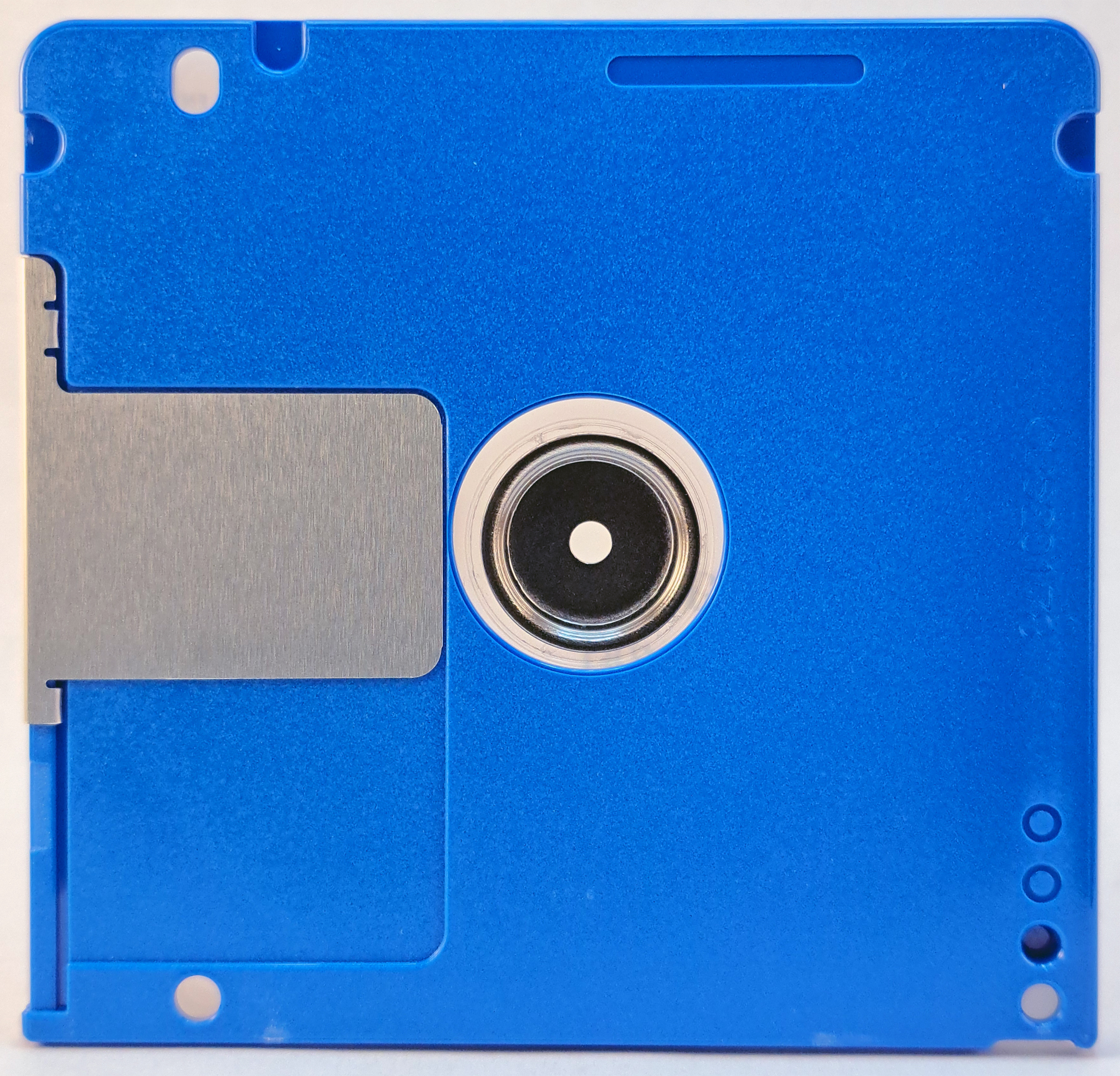 md-blank_daiso_natural-sound-80_blue_disc_rear_.jpg md-blank_daiso_natural-sound-80_blue_disc_rear_.jpg
