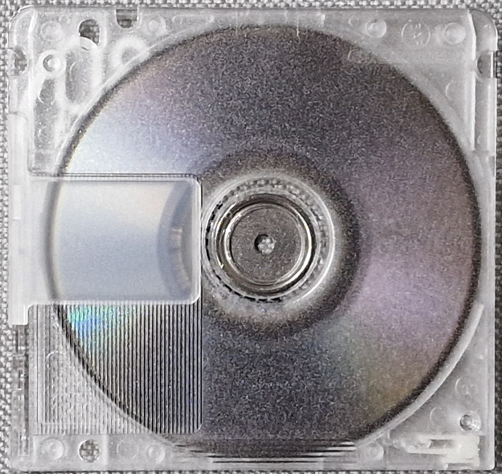 disc_rear.jpg disc_rear.jpg